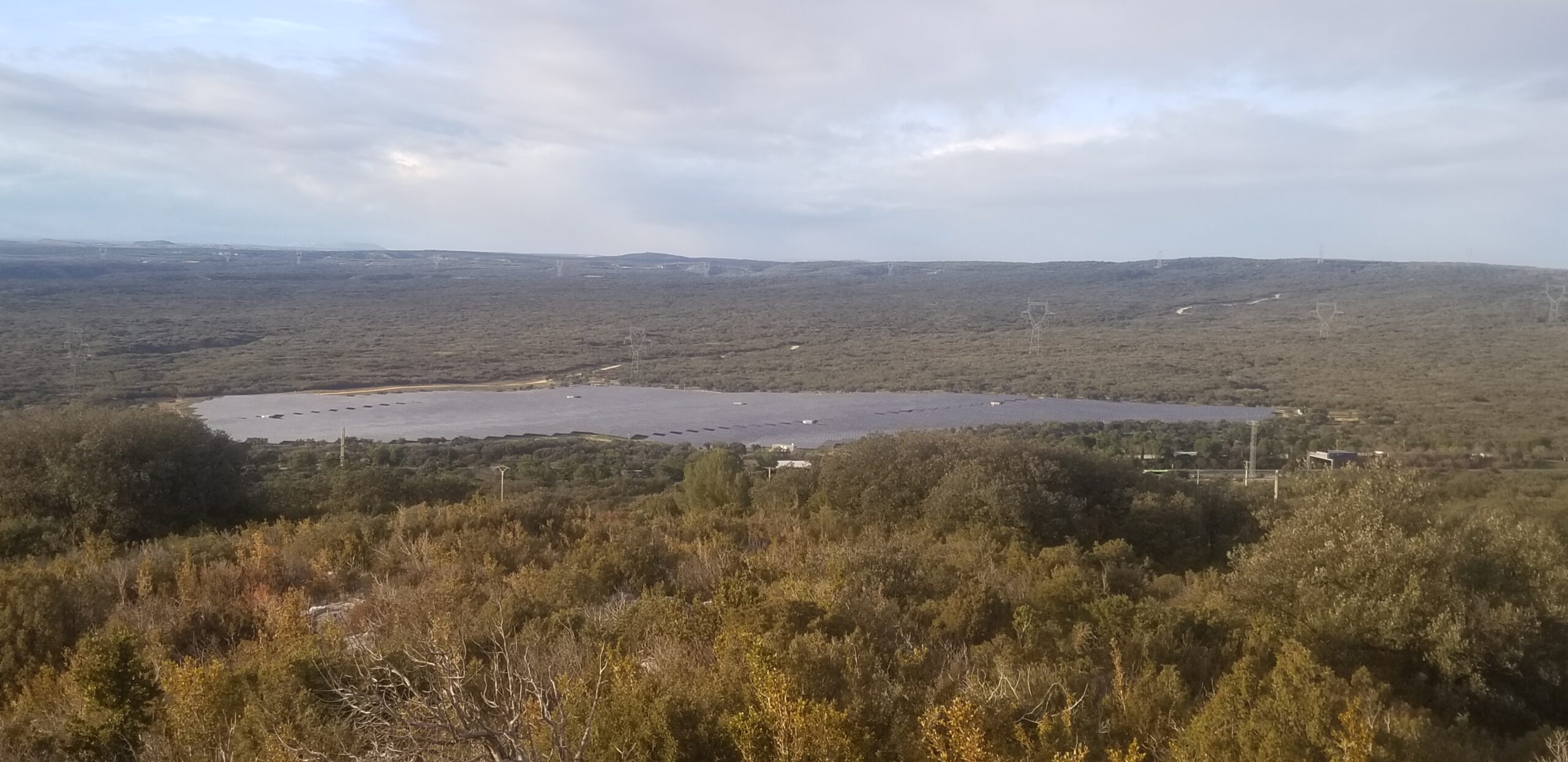 Déclaration de projet emportant mise en compatibilité n°1 du PLU relative à l’implantation d’un parc photovoltaïque au sol au lieu-dit « Le Bois » à Estézargues – BILAN DE LA CONCERTATION